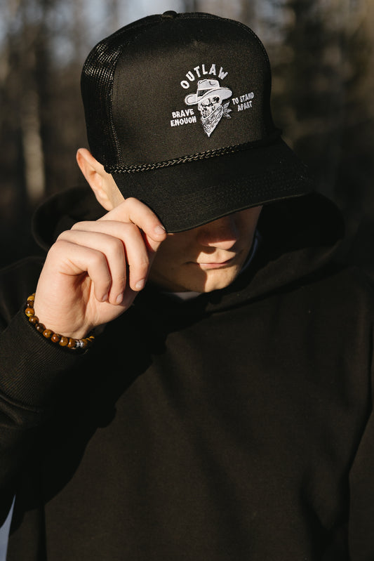 Outlaw 01 - Gun Smoke